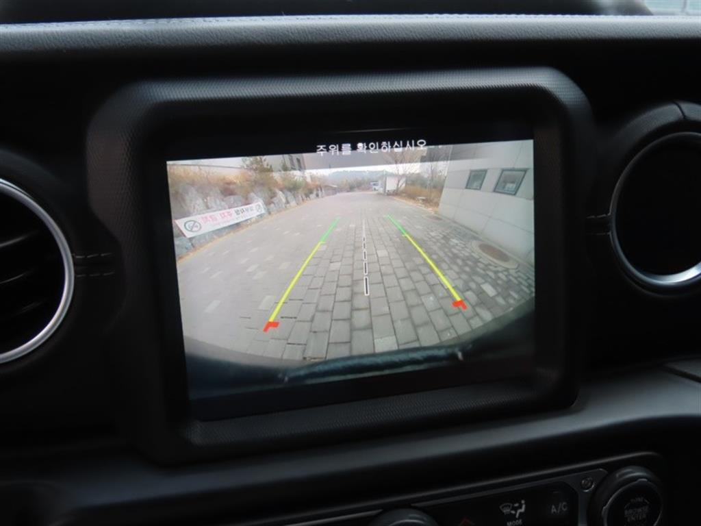 Jeep Wrangler 2021 Rojo - Importación desde Corea - HF Imports Iquique - Foto 9