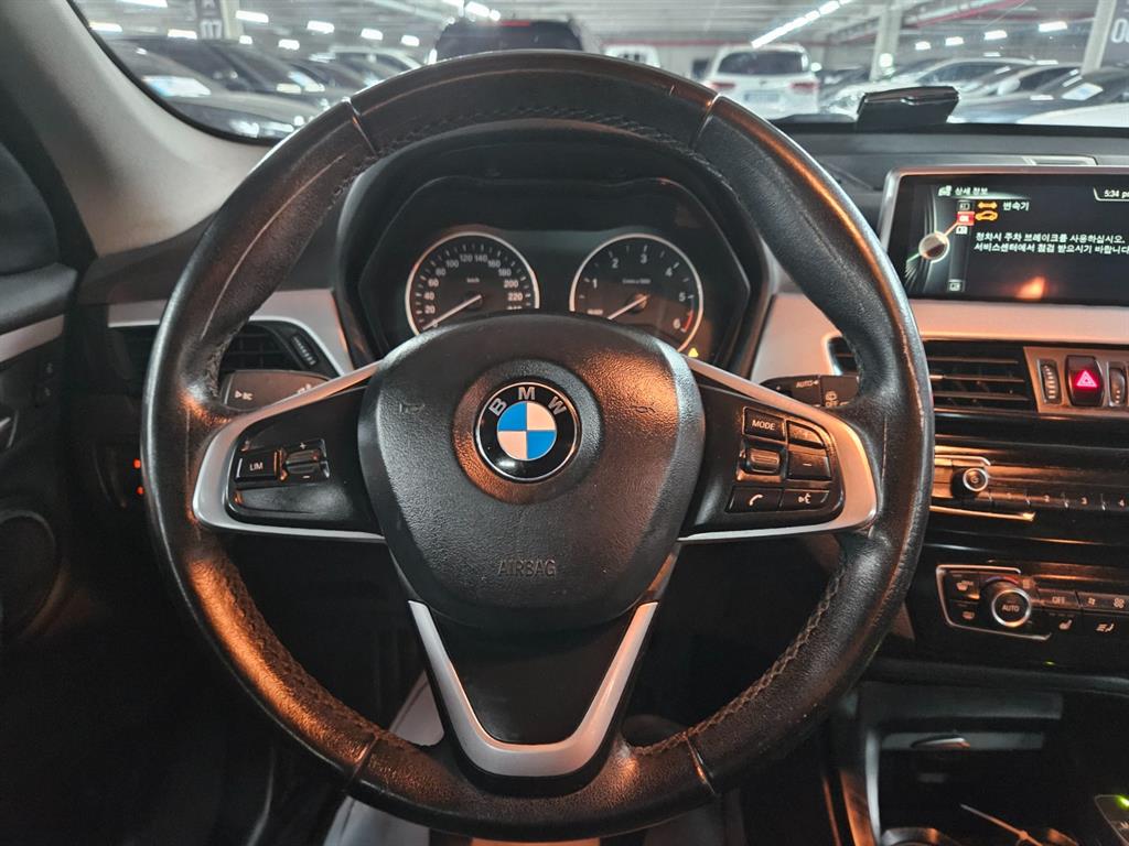 BMW X1 - Vista 8