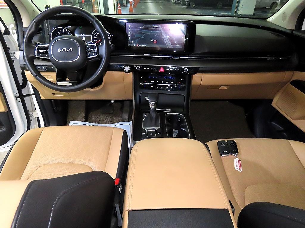 KIA Carnival - Vista 6