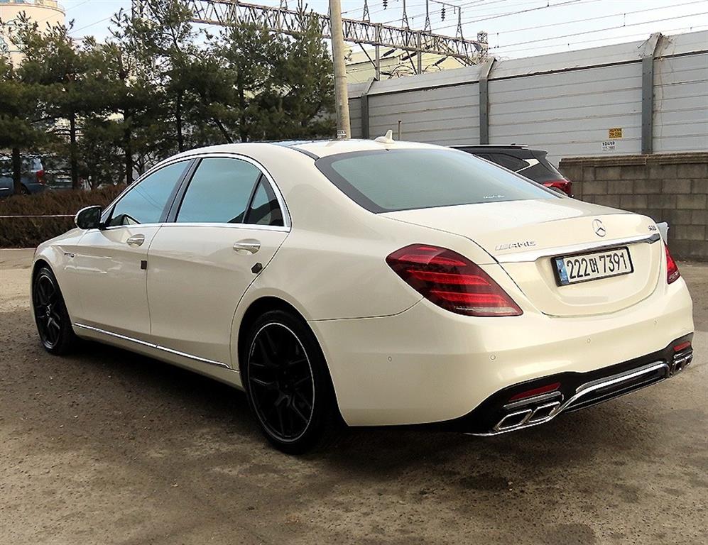 Mercedes Benz S Class - Vista 3