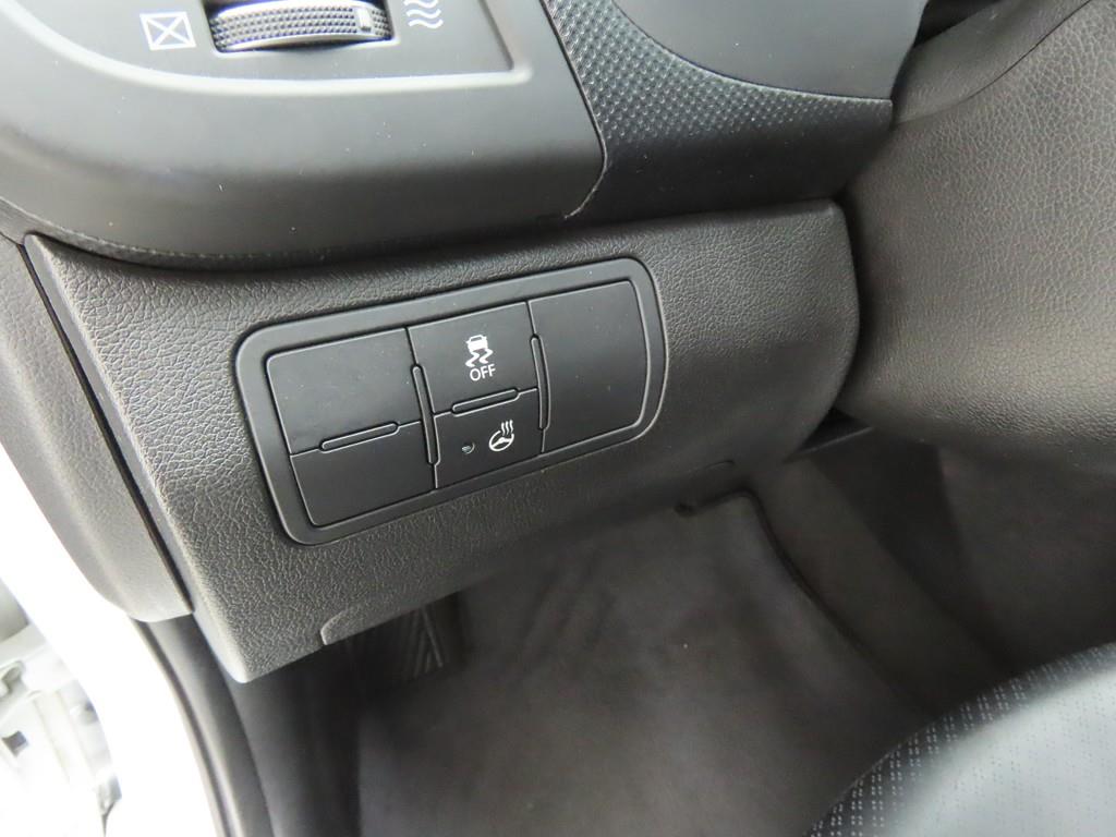 HYUNDAI Accent - Vista 10