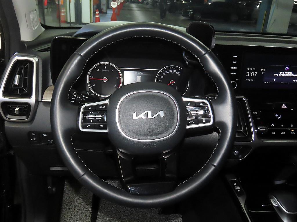 KIA Sorento - Vista 8