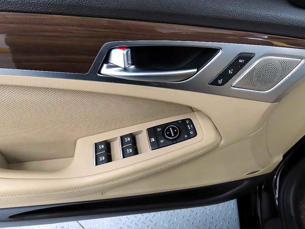 Genesis G80 - Vista 11