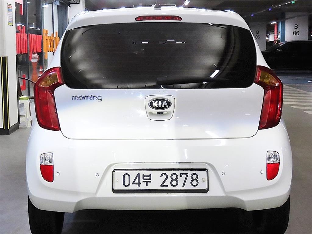 KIA Morning - Vista 5