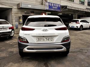 HYUNDAI Kona - Vista 6