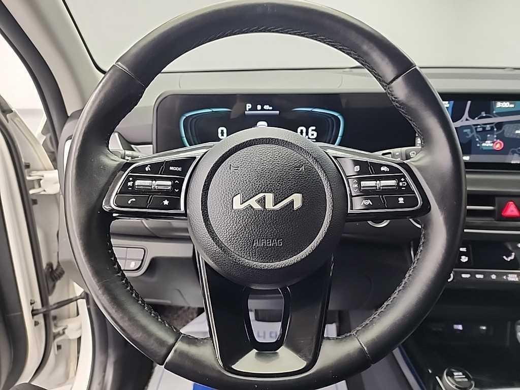 KIA Seltos - Vista 9