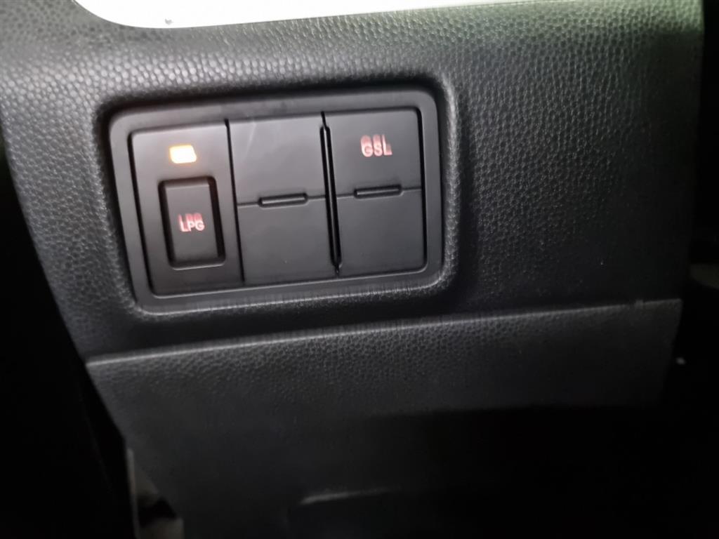 KIA Morning - Vista 11