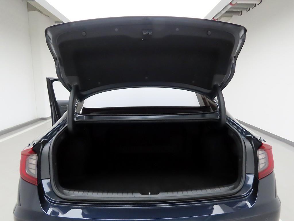 HYUNDAI Sonata - Vista 5