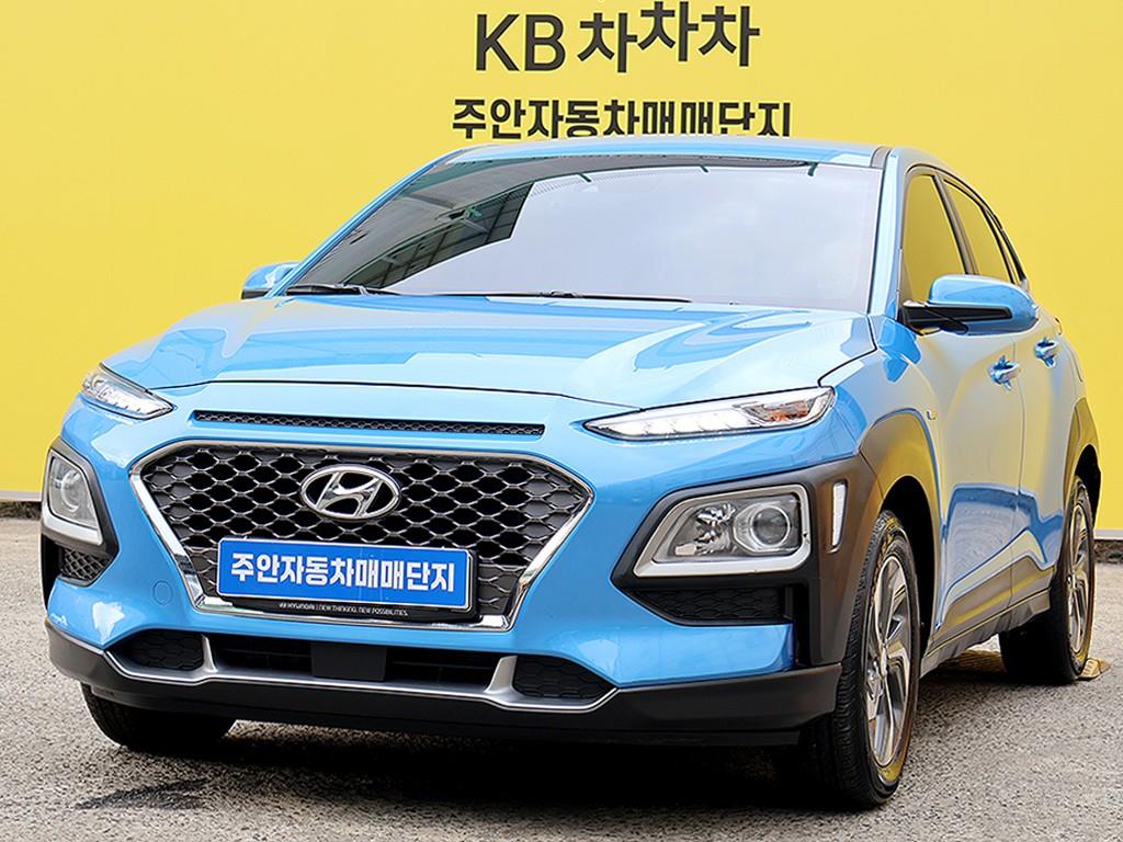 HYUNDAI Kona - Vista 3