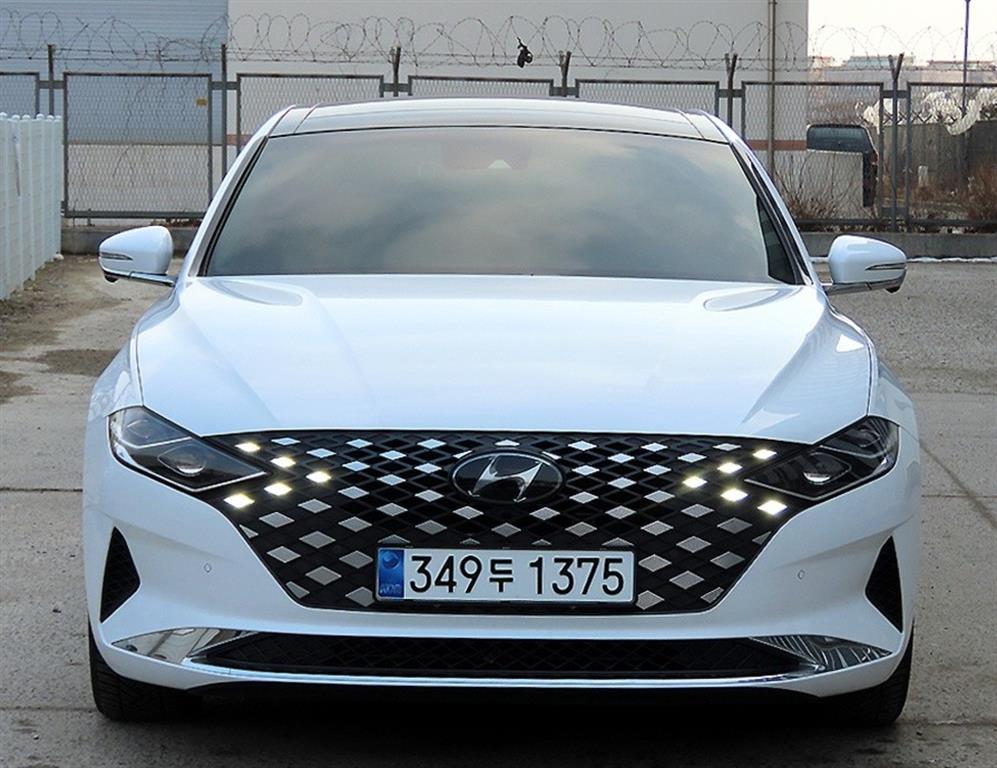 HYUNDAI Grandeur 2023 Blanco - Importación desde Corea - HF Imports Iquique - Foto 1