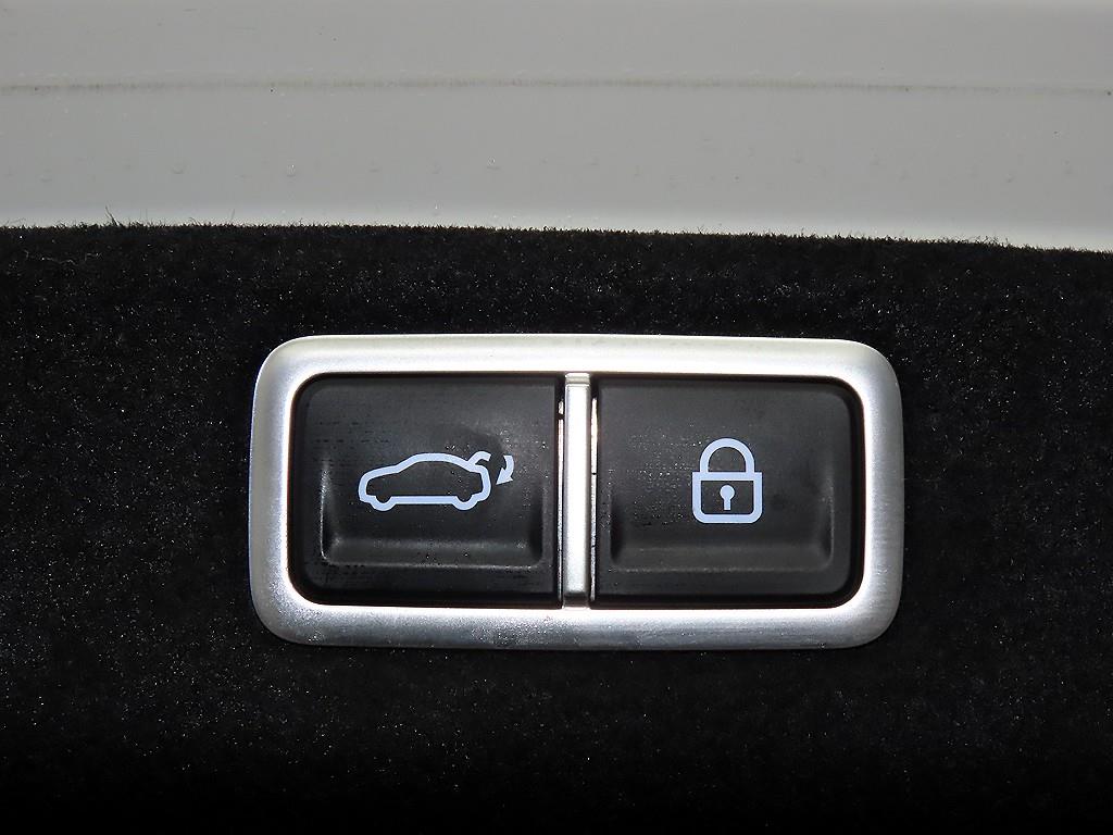 HYUNDAI Grandeur 2023 Blanco - Importación desde Corea - HF Imports Iquique - Foto 16