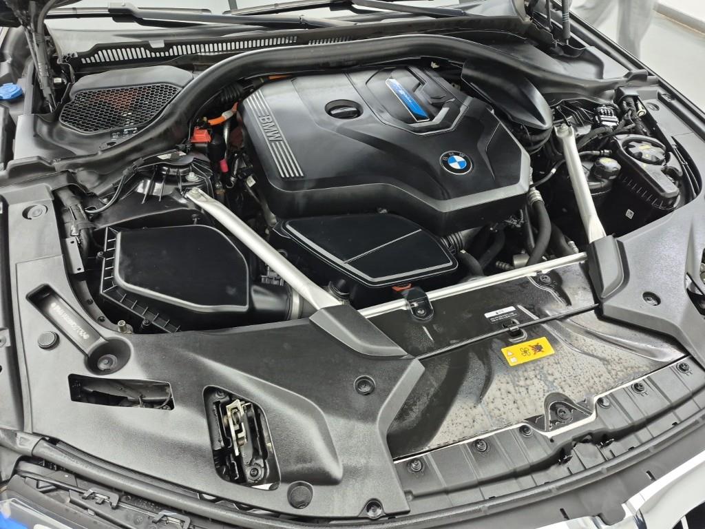 BMW 5 Series - Vista 6