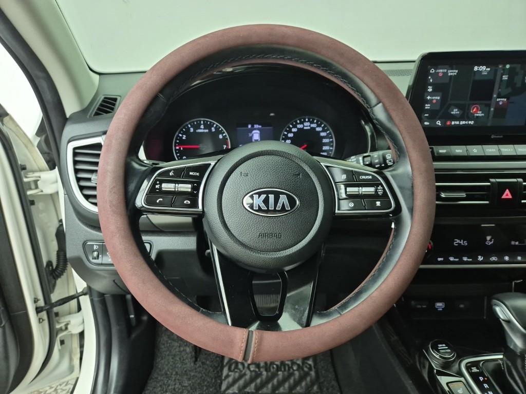 KIA Seltos - Vista 9