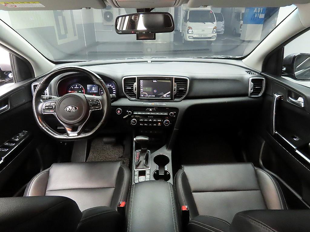 KIA Sportage - Vista 8