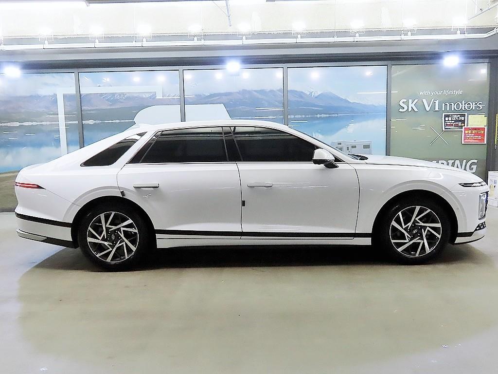 HYUNDAI Grandeur - Vista 3