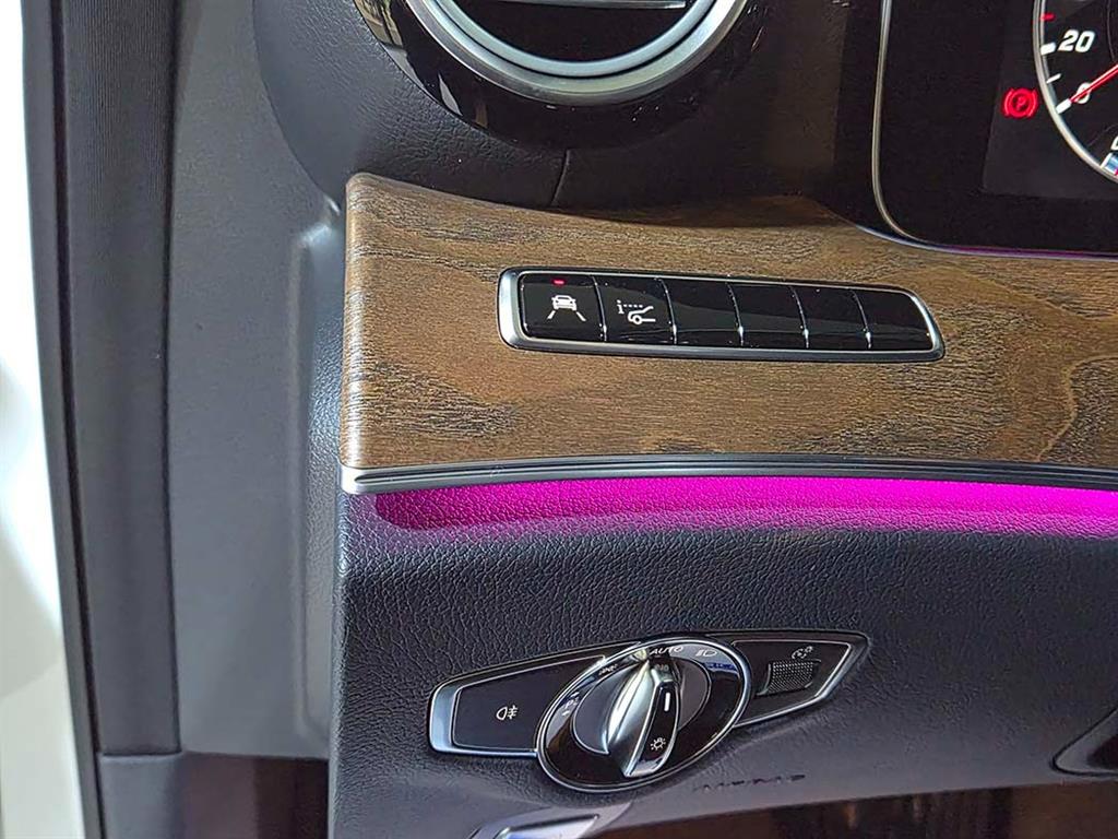 Mercedes Benz E class 2018 Blanco - Importación desde Corea - HF Imports Iquique - Foto 13