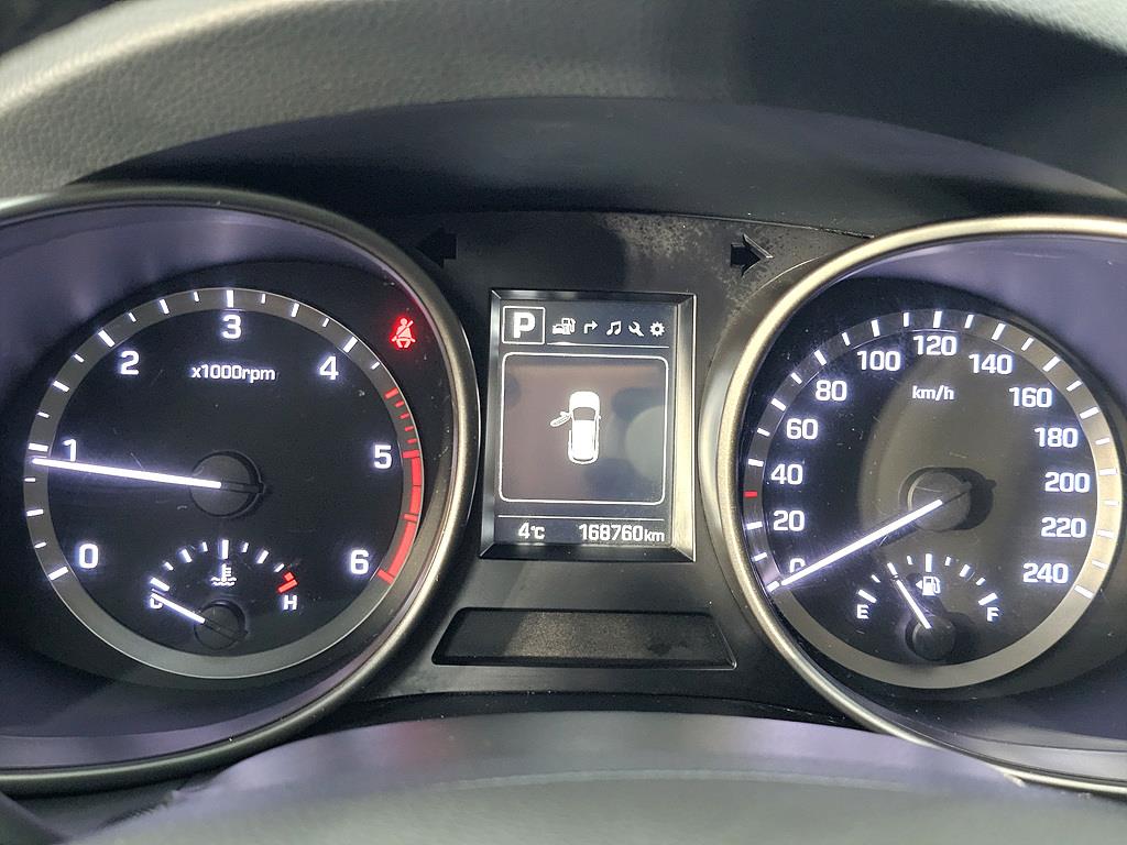 HYUNDAI Santa Fe - Vista 7