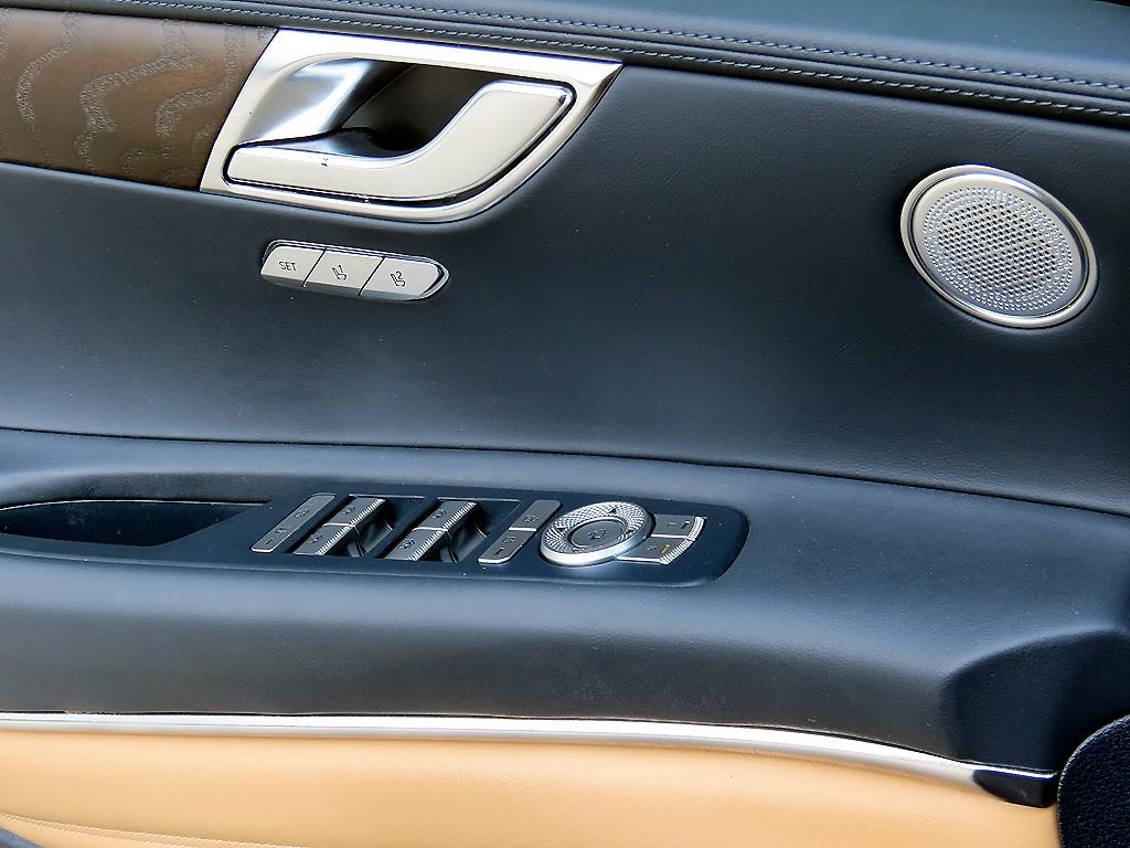 Genesis GV80 - Vista 12