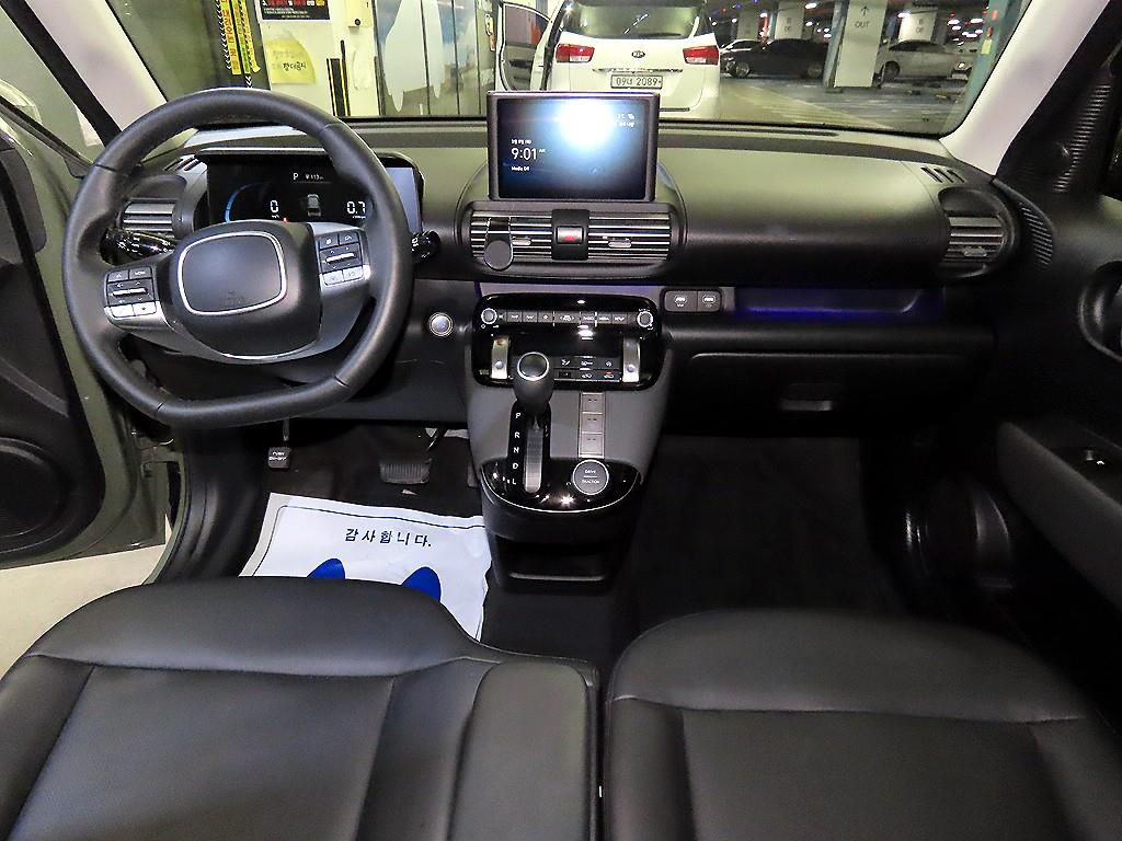 HYUNDAI Casper - Vista 10