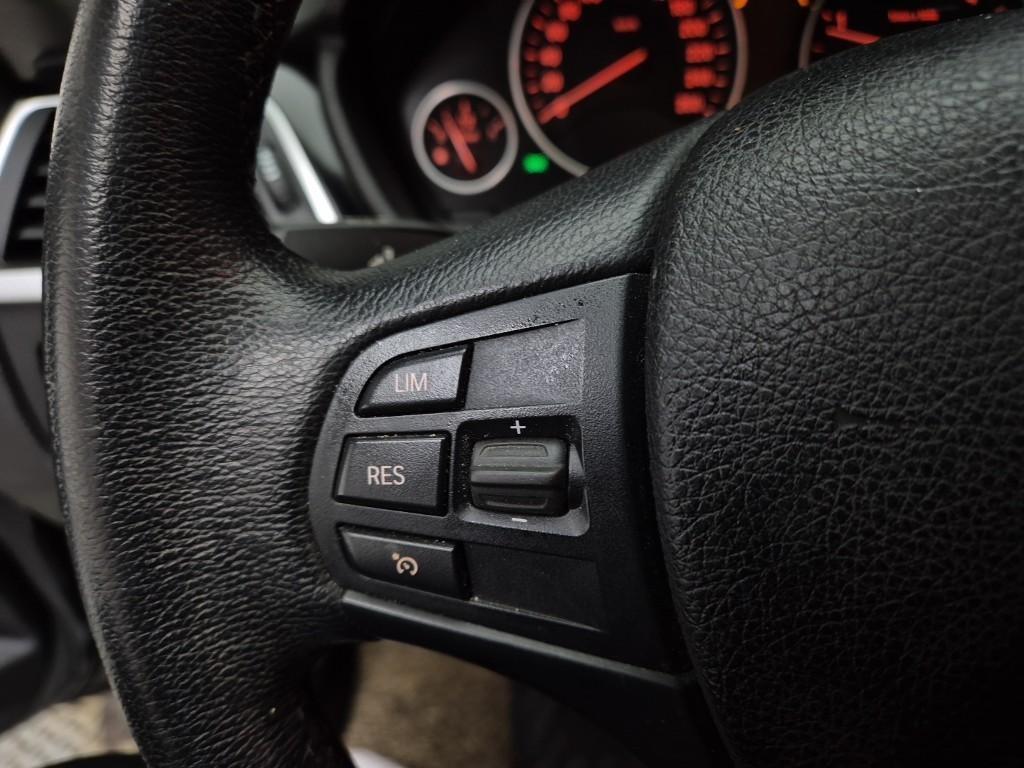 BMW 3 series 2017 Negro - Importación desde Corea - HF Imports Iquique - Foto 16