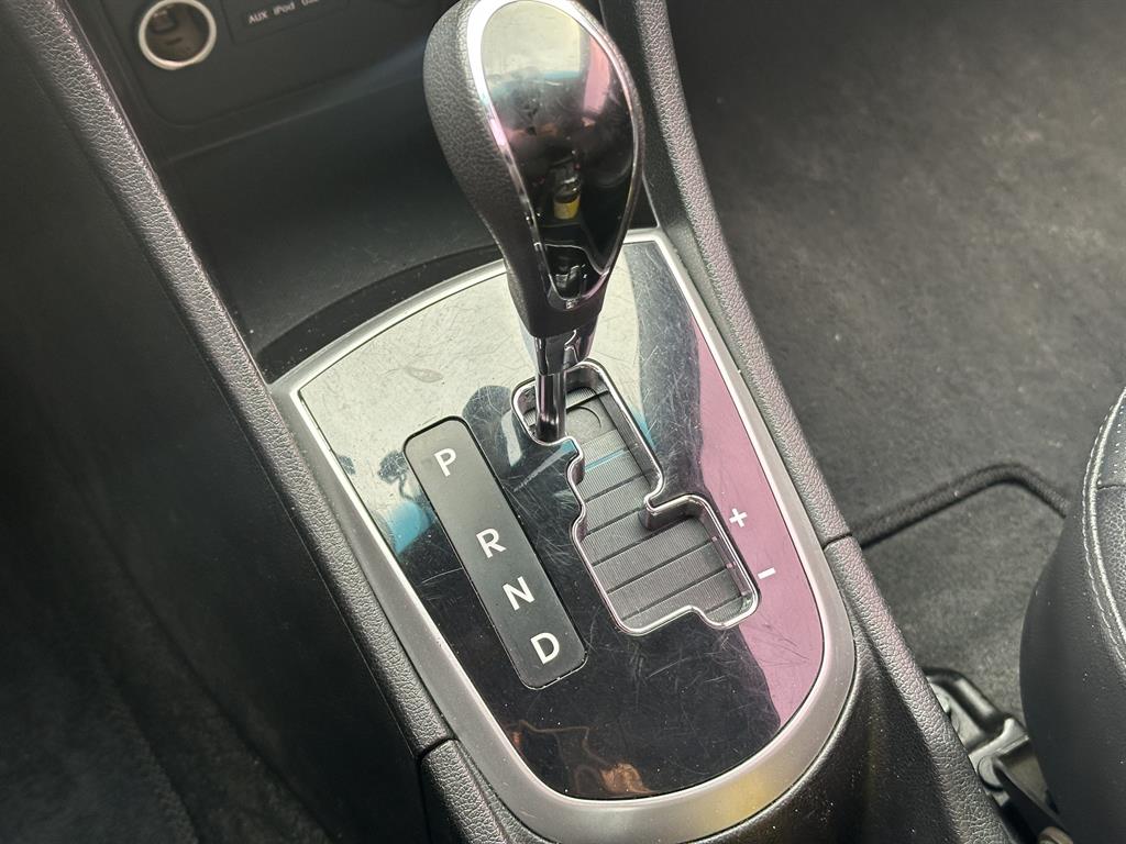 HYUNDAI Accent - Vista 11