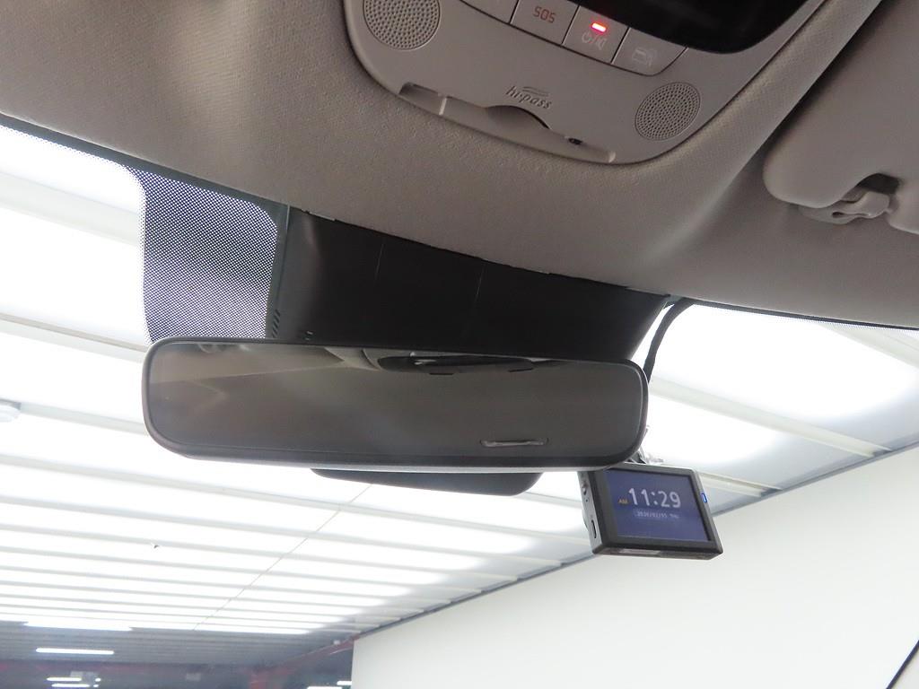 KIA Seltos - Vista 12