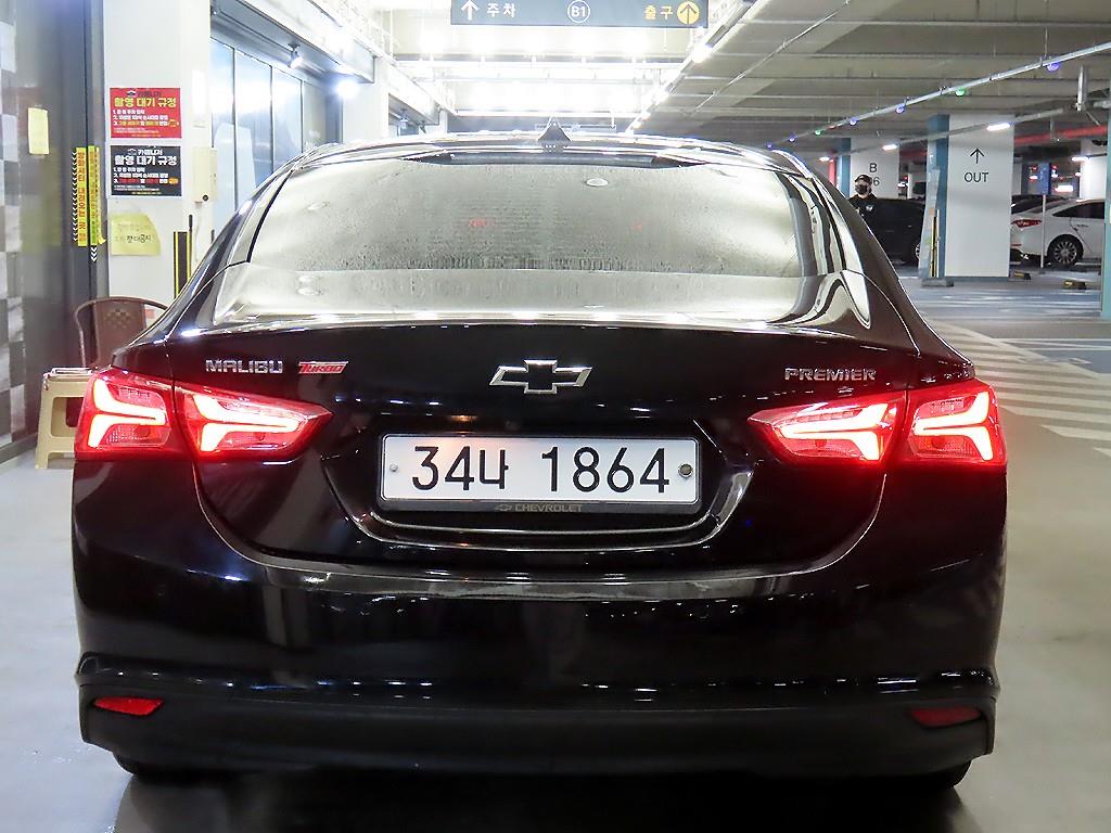 Chevrolet Malibu - Vista 5