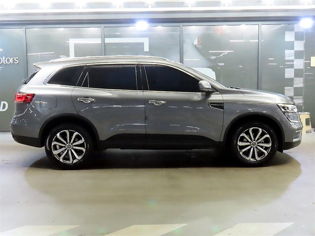 SAMSUNG QM6 - Vista 3