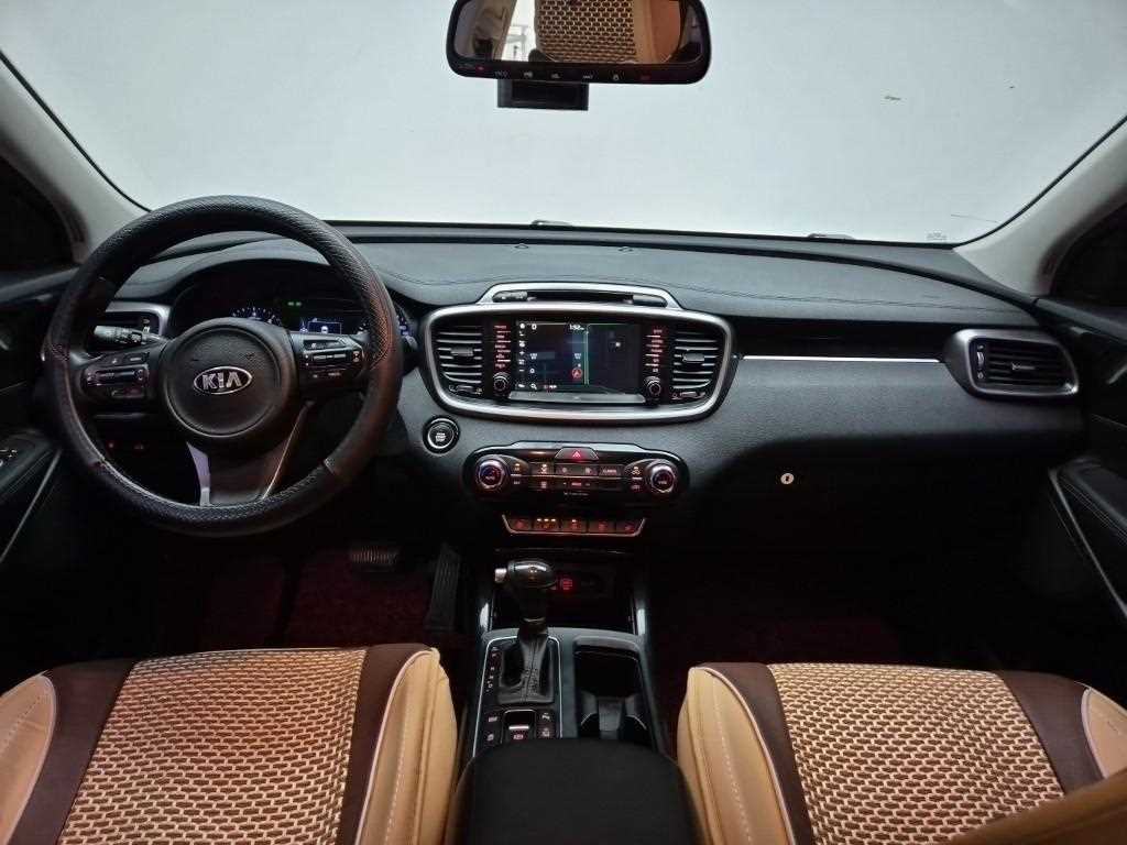 KIA Sorento - Vista 7