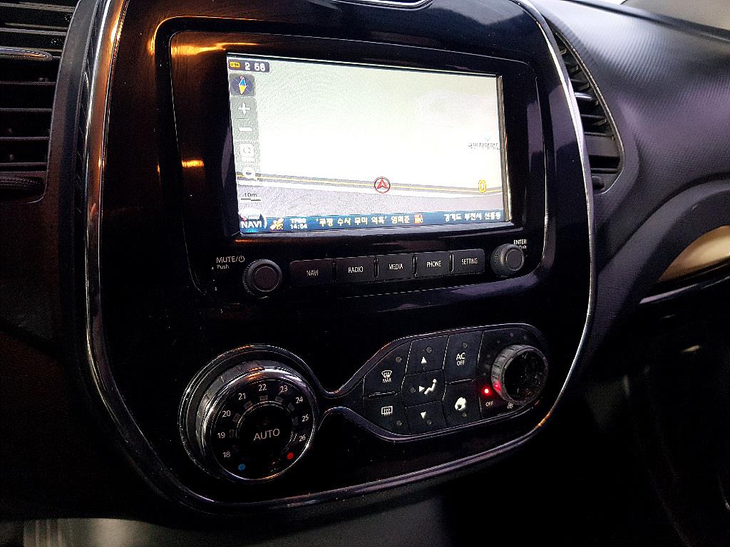 SAMSUNG QM3 - Vista 12