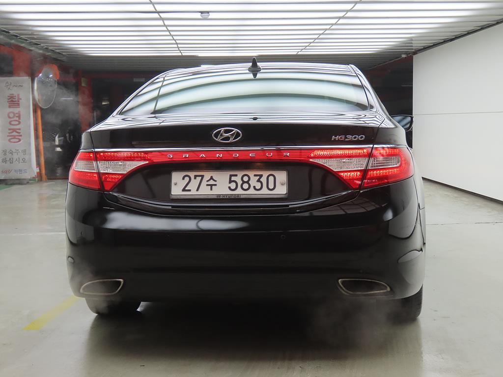 HYUNDAI Grandeur - Vista 3