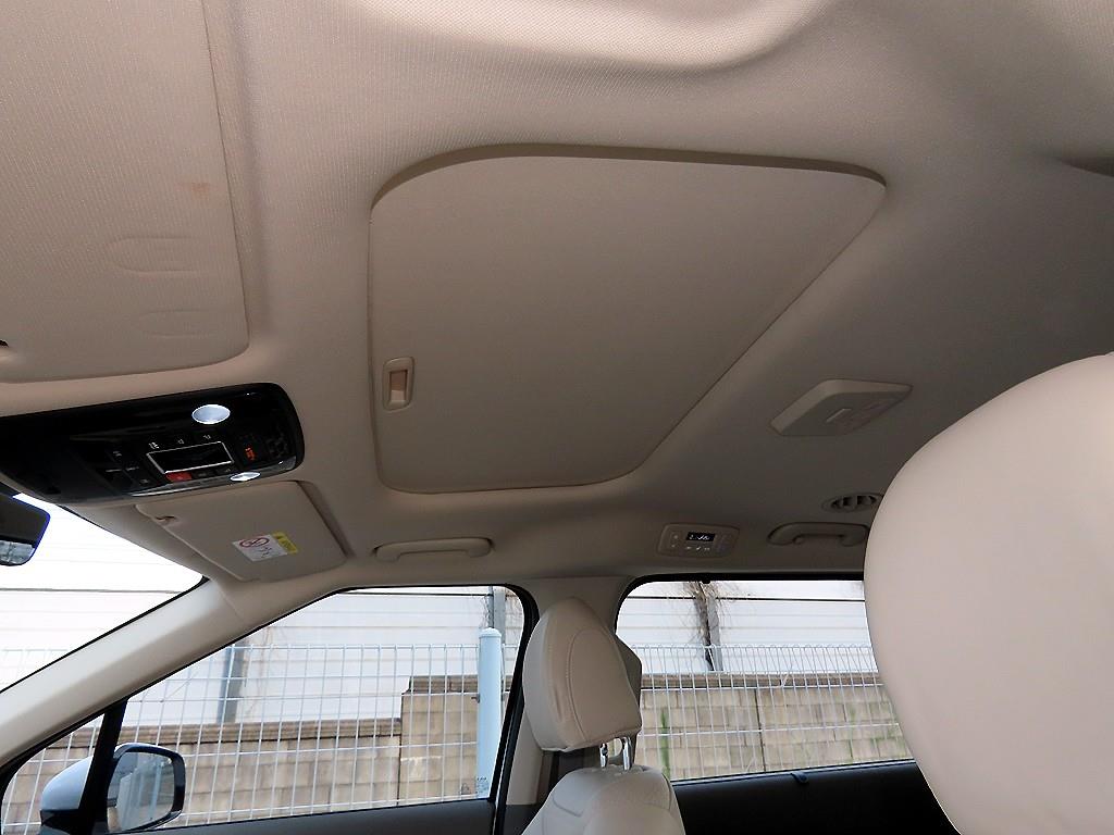 KIA Carnival 2025 Blanco - Importación desde Corea - HF Imports Iquique - Foto 16