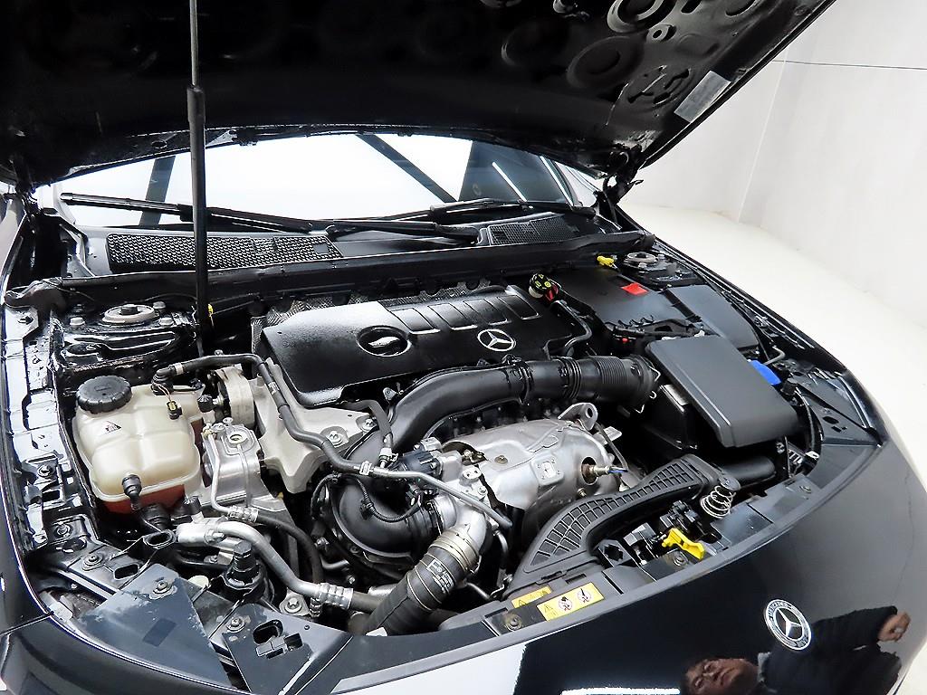 Mercedes Benz A Class 2021 Negro - Importación desde Corea - HF Imports Iquique - Foto 19