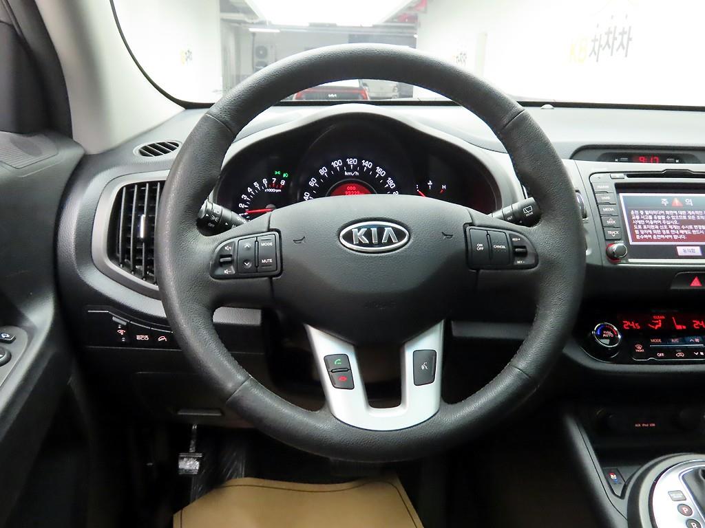 KIA Sportage - Vista 8