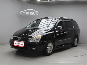 KIA Carnival - Vista 4