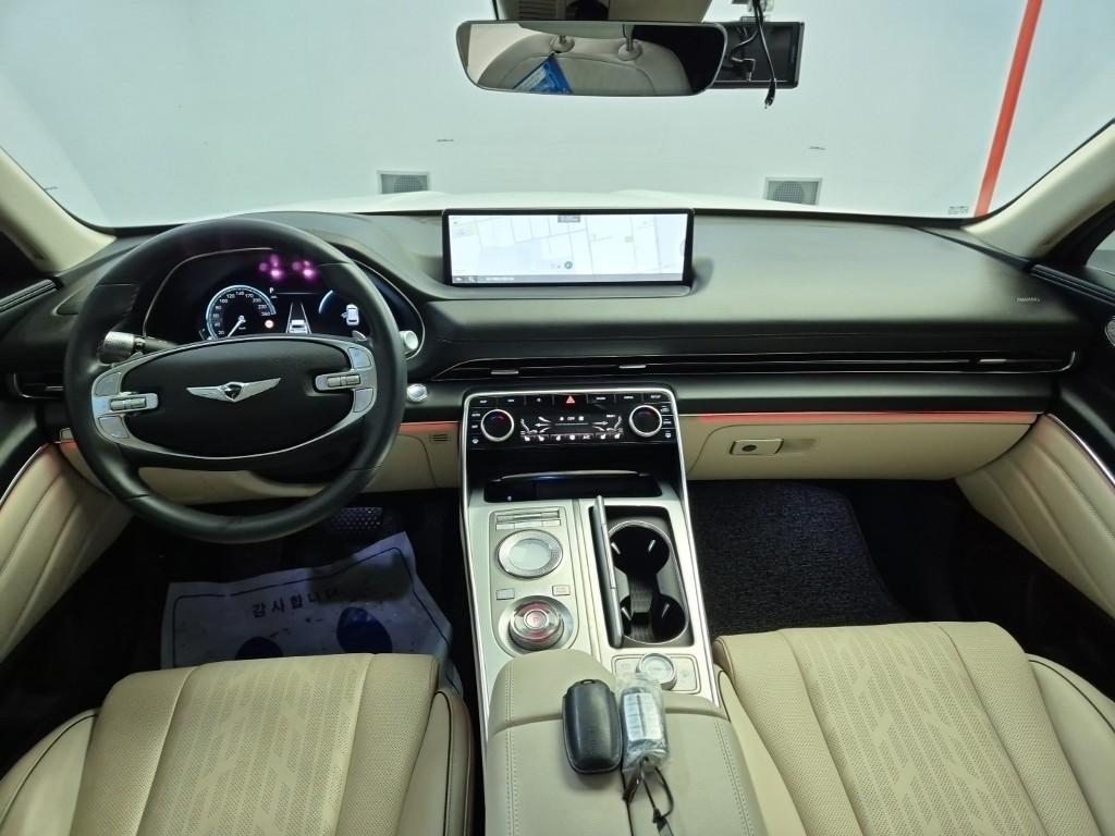 Genesis GV80 - Vista 7