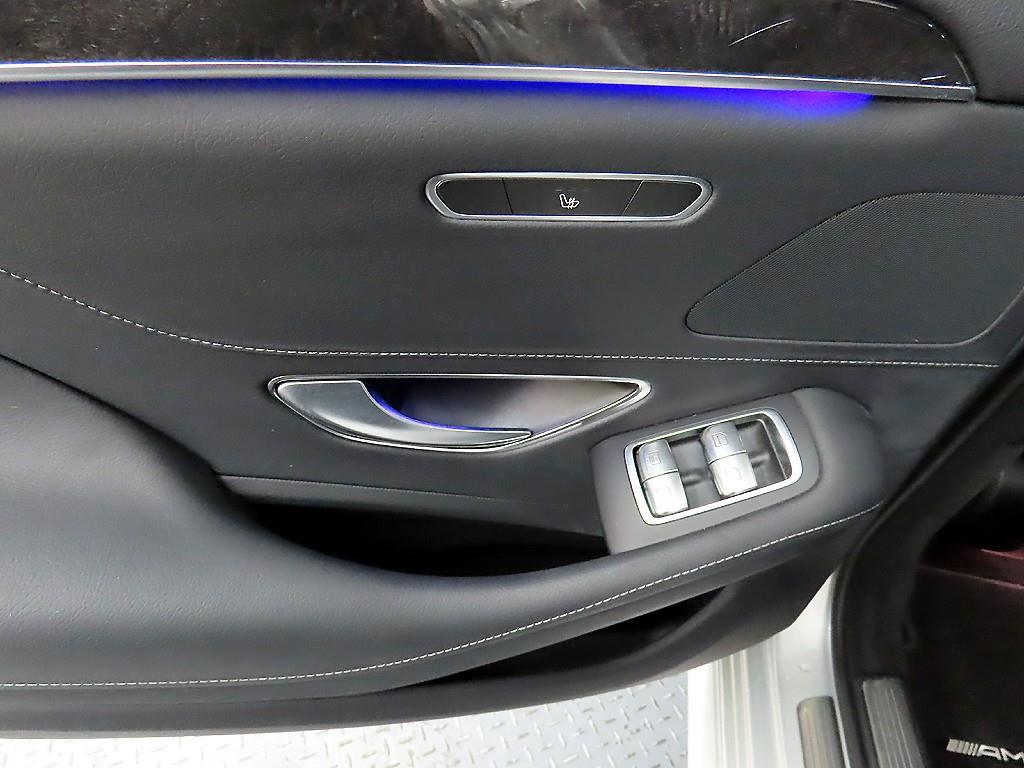 Mercedes Benz S Class - Vista 12