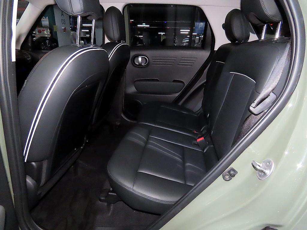 HYUNDAI Casper - Vista 7