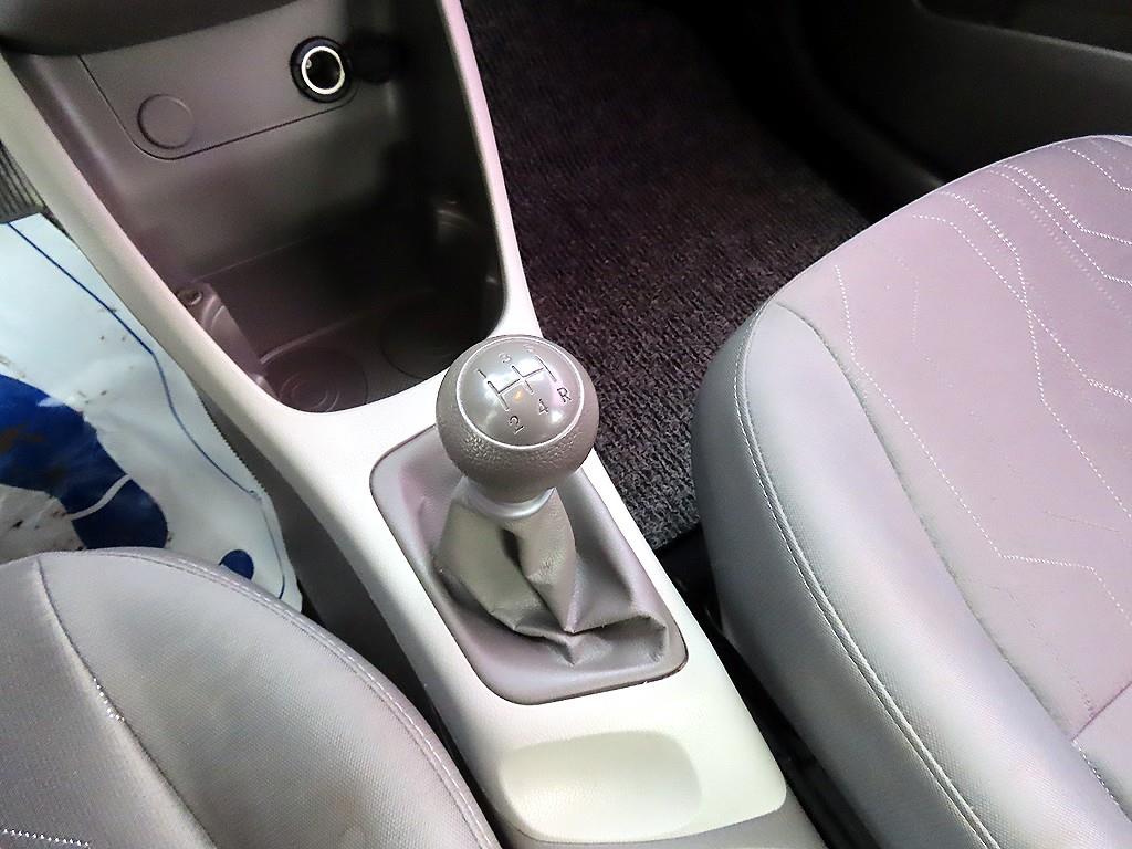 KIA Morning - Vista 10