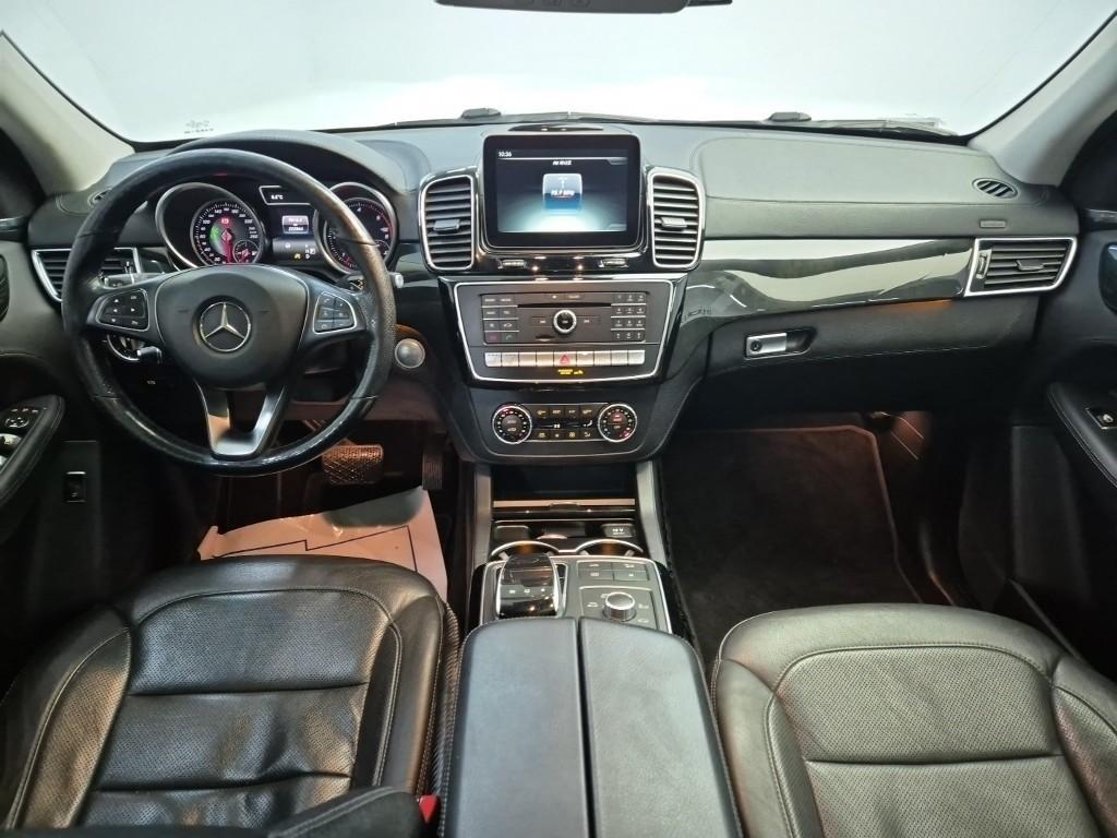 Mercedes Benz GLE Class - Vista 7