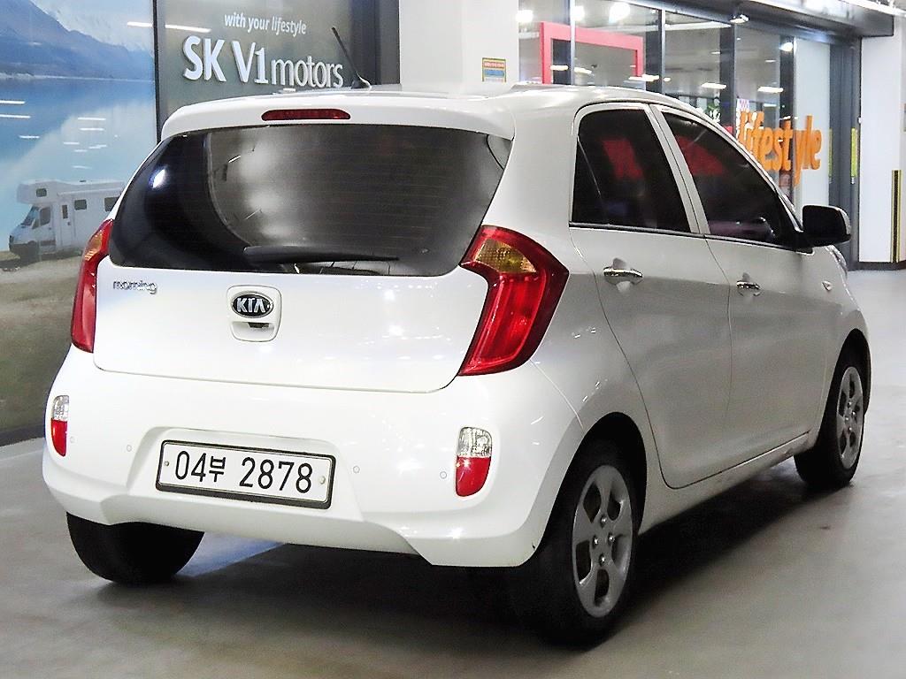 KIA Morning - Vista 4