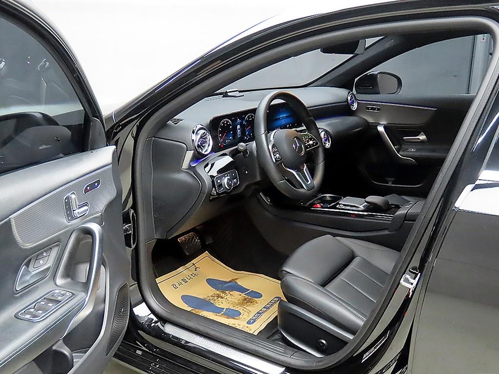 Mercedes Benz A Class - Vista 5