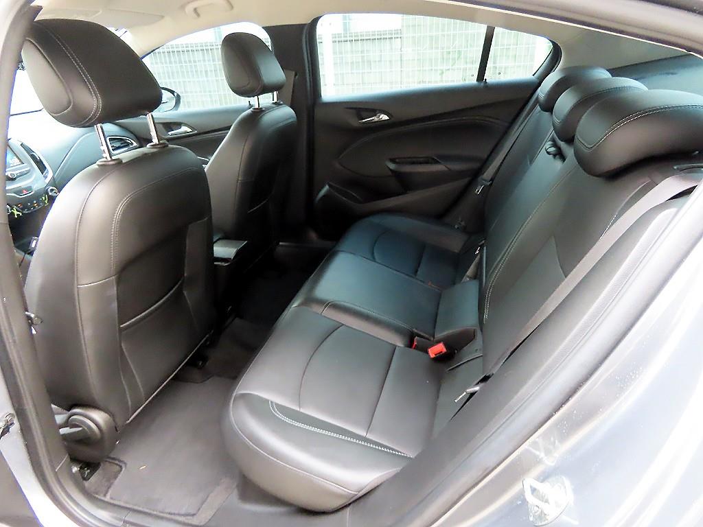 Chevrolet Cruise - Vista 6