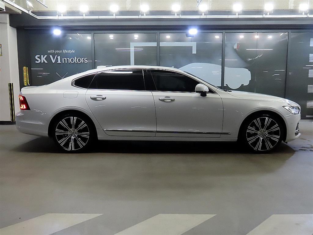 Volvo S90 - Vista 3