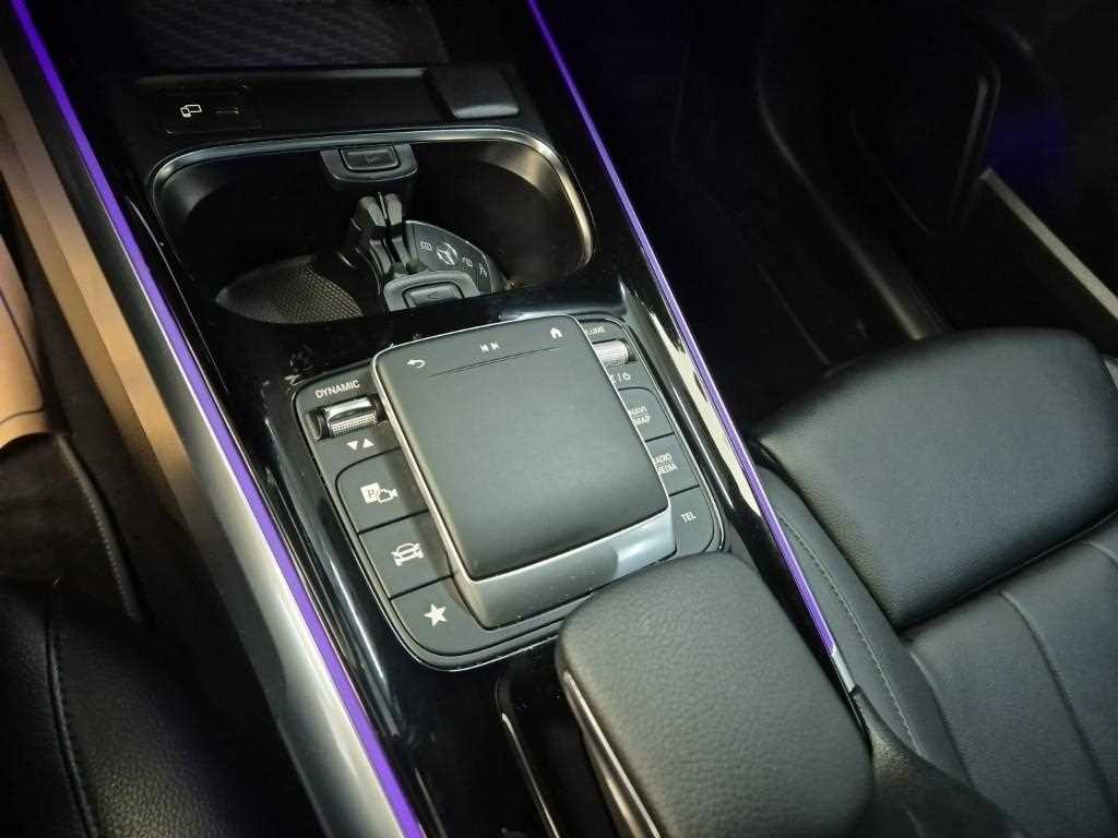 Mercedes Benz GLB Class 2021 Negro - Importación desde Corea - HF Imports Iquique - Foto 17