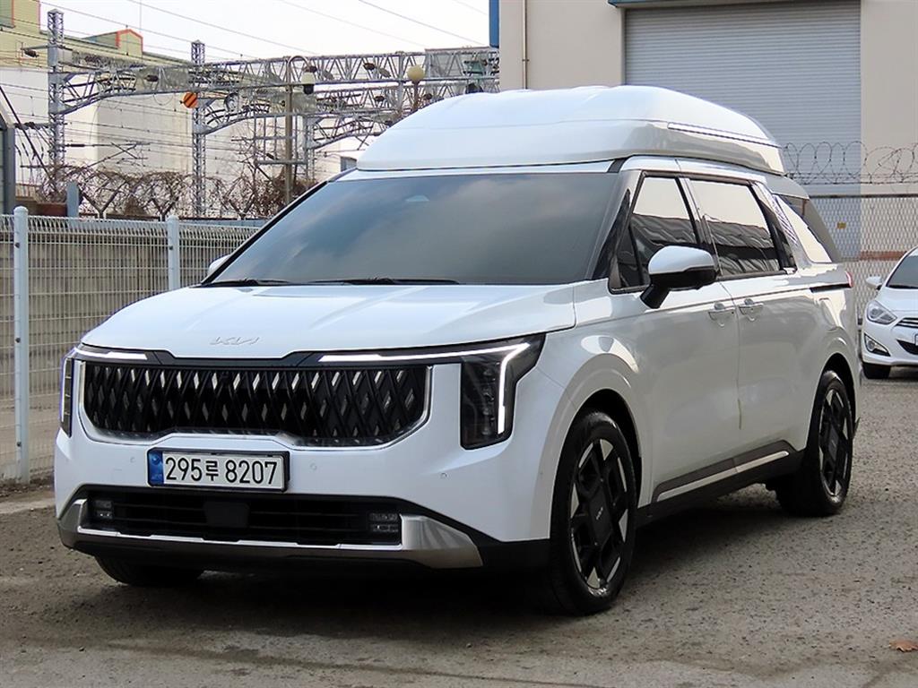 KIA Carnival - Vista 2