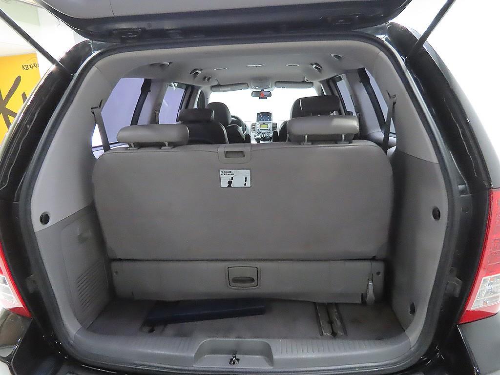 KIA Carnival 2012 Negro - Importación desde Corea - HF Imports Iquique - Foto 8