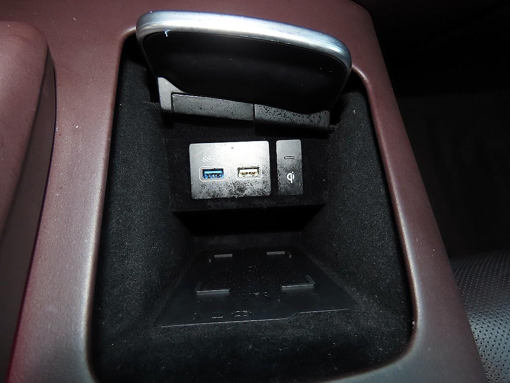 Genesis GV70 2021 Rojo - Importación desde Corea - HF Imports Iquique - Foto 13