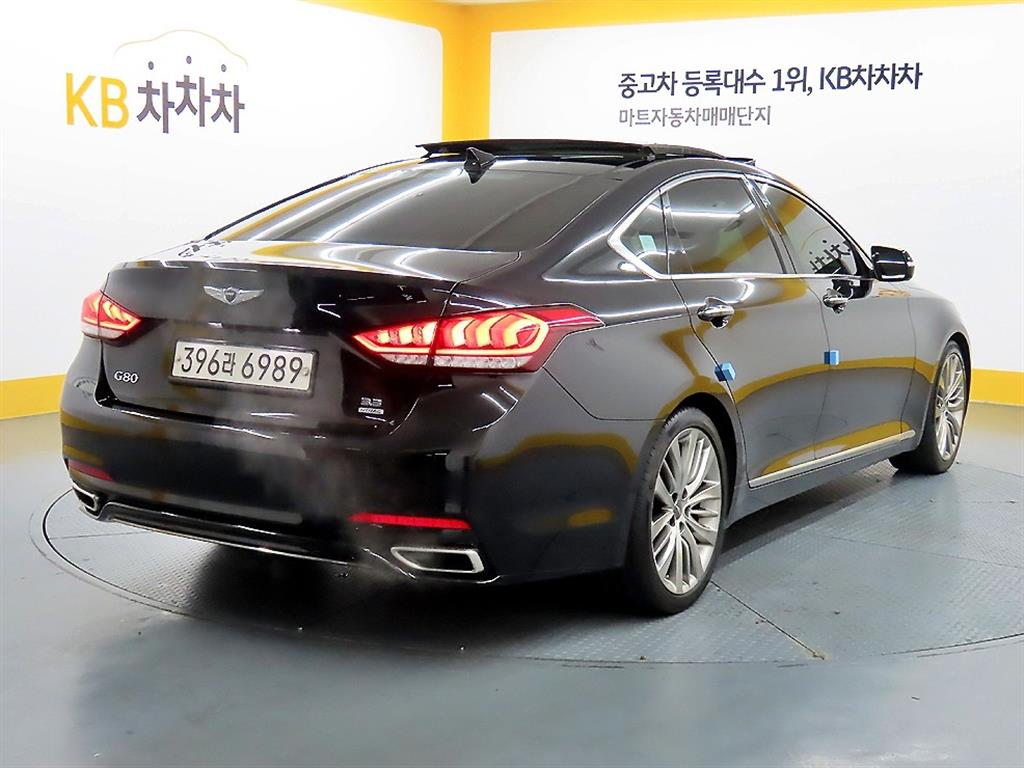 Genesis G80 - Vista 4