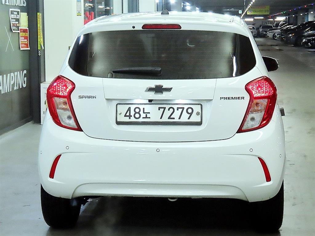 Chevrolet Spark - Vista 5